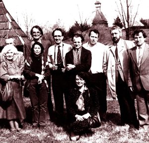 2 0