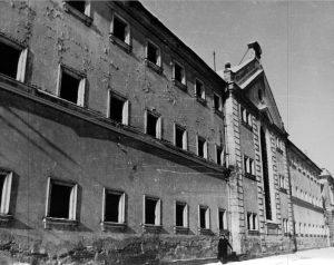 fatada ruine